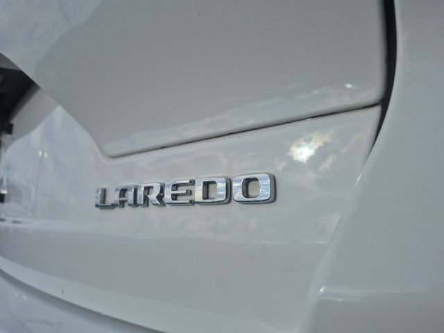 Used 2023 Jeep Grand Cherokee Laredo AWD/4WD image 10