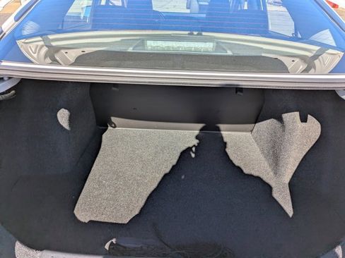 Used 2025 Nissan Versa S w/ Trunk Package image 30