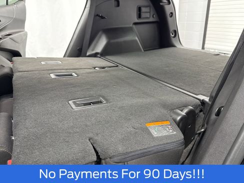 Used 2024 Chevrolet Equinox LT image 37