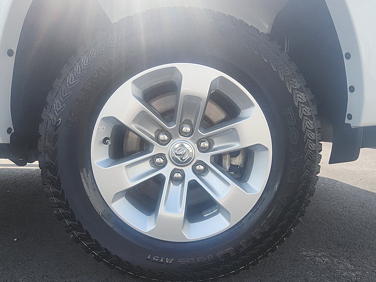 Used 2022 RAM 1500 Laramie AWD/4WD image 9
