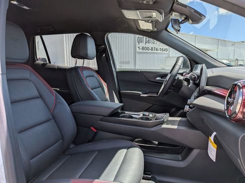 New 2026 Chevrolet Equinox RS w/ Convenience Package III FWD image 31