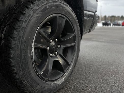 Used 2021 RAM 1500 Big Horn image 11