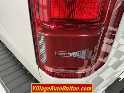 Used 2017 Ford F150 Lariat w/ Equipment Group 502A Luxury image 43