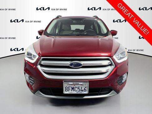 Used 2018 Ford Escape SEL AWD/4WD image 2
