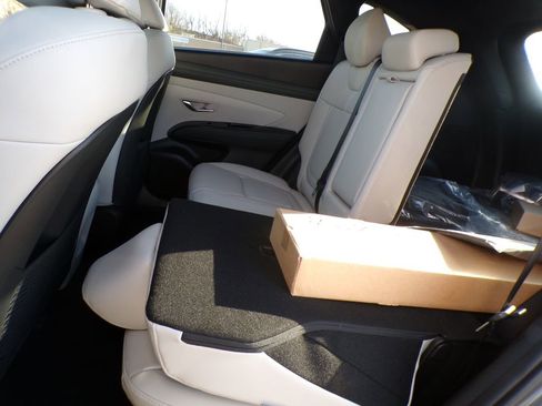 New 2026 Hyundai Tucson Limited AWD/4WD image 28