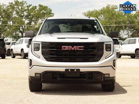 Used 2022 GMC Sierra 1500 Elevation AWD/4WD image 2