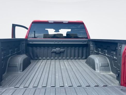 Used 2025 Chevrolet Silverado 1500 LT Trail Boss w/ Protection Package AWD/4WD image 25