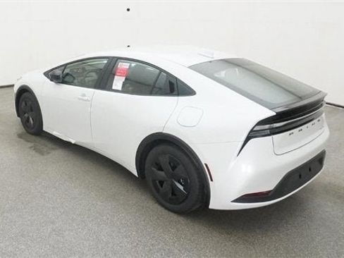New 2025 Toyota Prius Plug-In Hybrid FWD image 71