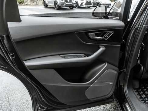 Used 2018 Audi Q7 3.0T Premium Plus w/ Premium Plus Package image 30