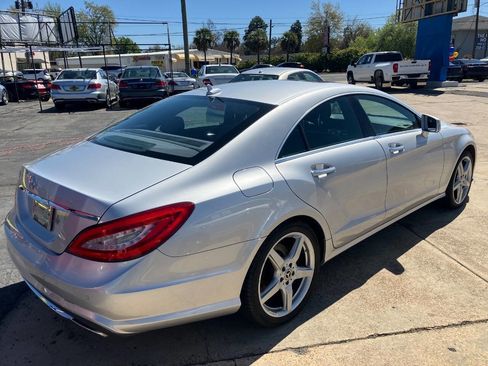 Used 2012 Mercedes-Benz CLS 550 image 6