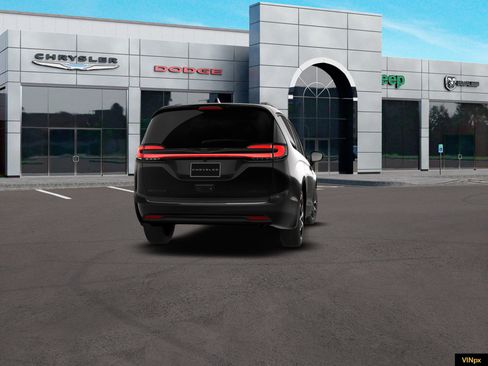 New 2026 Chrysler Pacifica Limited image 13