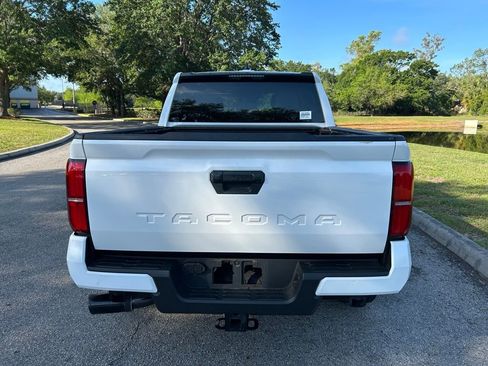 Used 2024 Toyota Tacoma SR5 RWD image 4