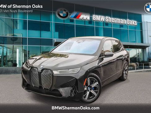 Certified 2023 BMW iX xDrive50 w/ Sport Package AWD/4WD image 1