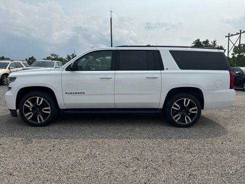 Used 2020 Chevrolet Suburban LT w/ RST Edition AWD/4WD image 3