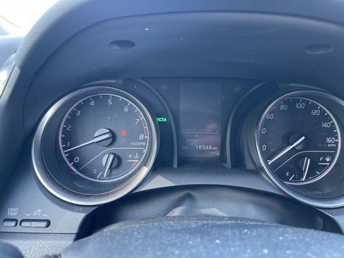 Used 2023 Toyota Camry SE w/ Convenience Package image 13