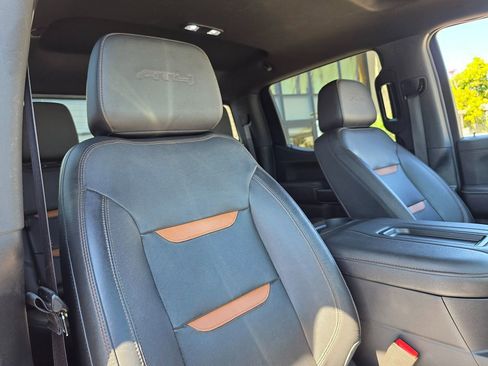 Used 2021 GMC Sierra 1500 AT4 w/ AT4 Value Package image 16