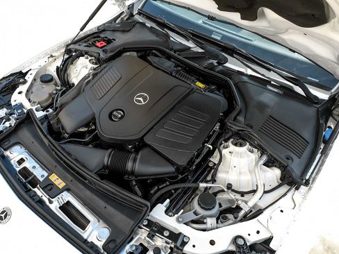 Used 2022 Mercedes-Benz C 300 4MATIC Sedan image 52