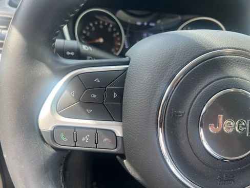 Used 2019 Jeep Compass Latitude w/ Safety & Security Group FWD image 24