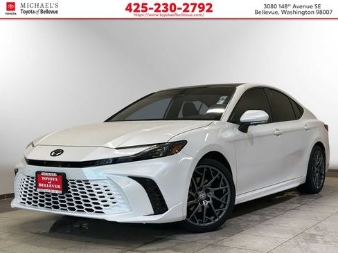 Certified 2025 Toyota Camry XSE w/ Premium Plus Package AWD/4WD image 1
