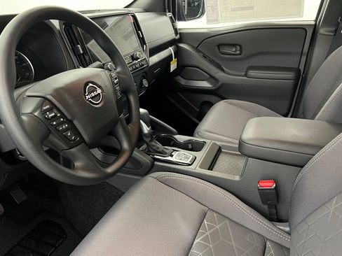 New 2026 Nissan Frontier SV w/ Tow Package image 15