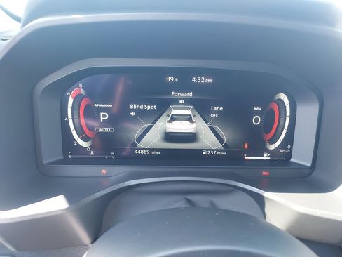 Used 2024 Nissan Rogue SL w/ SL Premium Package AWD/4WD image 12
