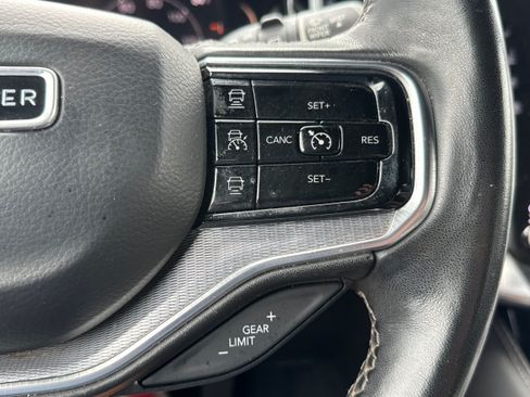Used 2022 Jeep Grand Wagoneer Series I AWD/4WD image 31