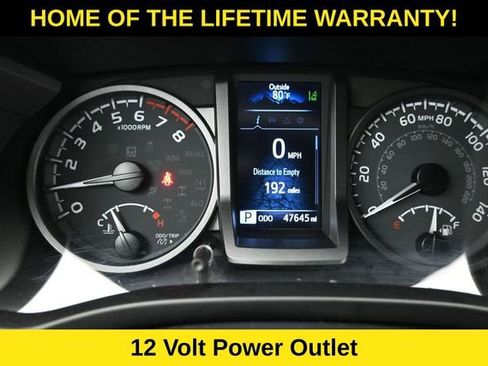Used 2022 Toyota Tacoma TRD Sport AWD/4WD image 17
