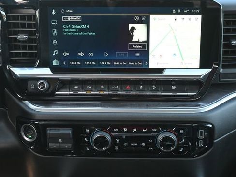 Used 2025 Chevrolet Silverado 1500 LTZ w/ LTZ Premium Package image 17