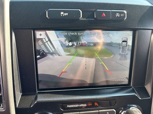 Used 2018 Ford F150 XLT w/ Equipment Group 302A Luxury AWD/4WD image 14