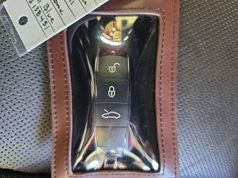 Used 2018 Porsche 911 Carrera image 36