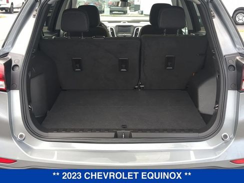 Used 2023 Chevrolet Equinox LS w/ LS Convenience Package AWD/4WD image 5