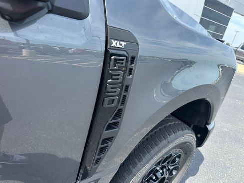 New 2026 Ford F350 XLT w/ XLT Premium Package image 32