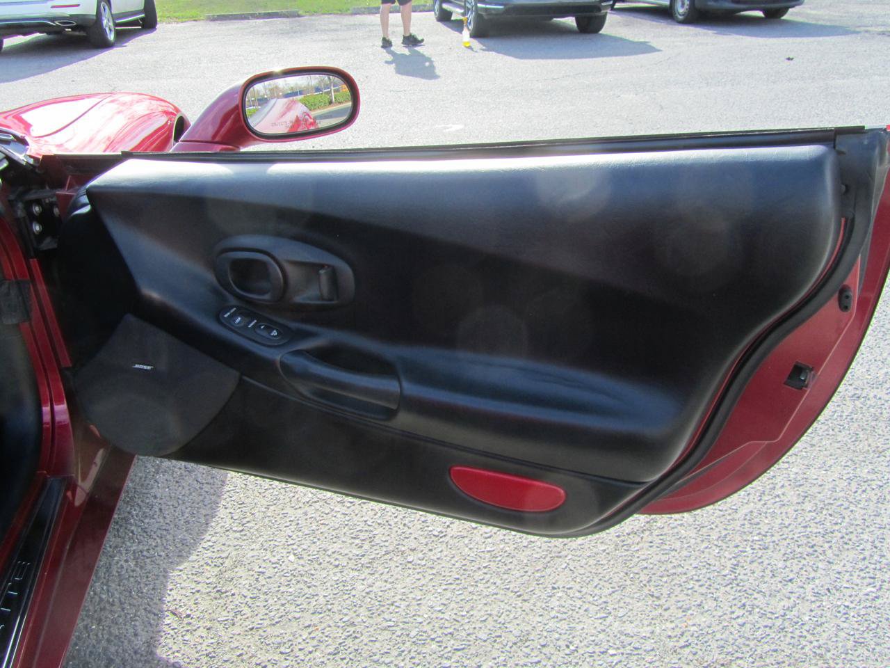 Used 2001 Chevrolet Corvette Convertible w/ Preferred Equipment Group2 RWD image 24