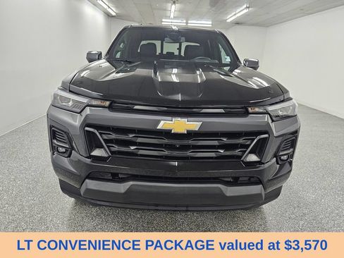 Used 2026 Chevrolet Colorado LT w/ LT Convenience Package AWD/4WD image 2