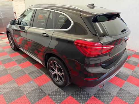 Used 2018 BMW X1 xDrive28i AWD/4WD image 4
