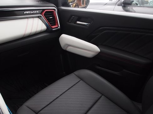 Used 2023 GMC Canyon AT4X w/ Edition 1 image 16