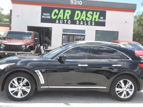 Used 2014 INFINITI QX70 AWD w/ Premium Package image 17