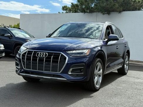 Used 2021 Audi Q5 Prestige w/ Prestige Package AWD/4WD image 1