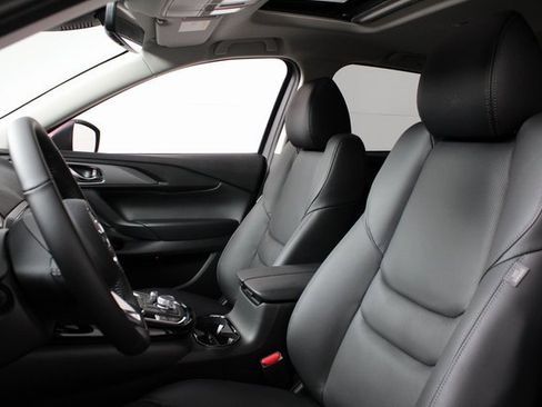 Used 2023 MAZDA CX-9 Touring Plus image 13