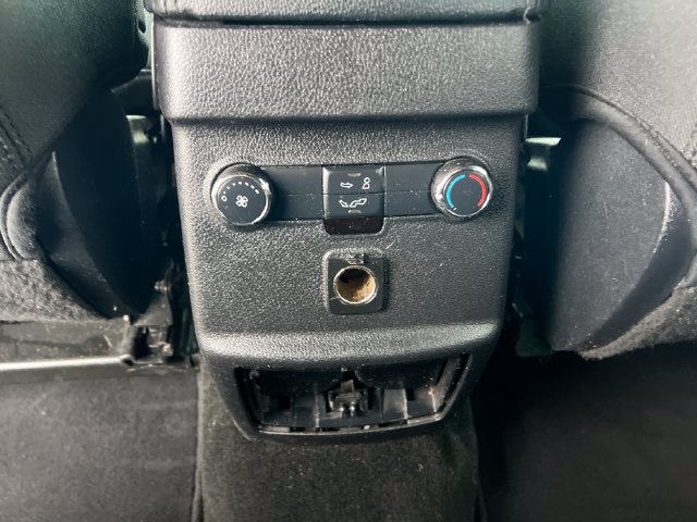 Used 2017 Ford Explorer XLT AWD/4WD image 19