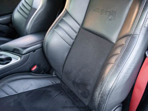 Used 2020 Dodge Challenger SRT Hellcat Redeye image 42