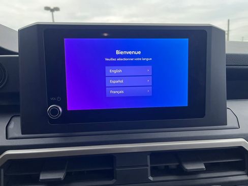 Certified 2024 Toyota Tacoma SR image 20