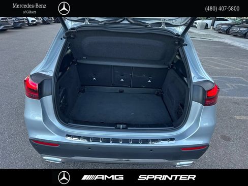 Certified 2025 Mercedes-Benz GLA 250 w/ Exclusive Package image 5