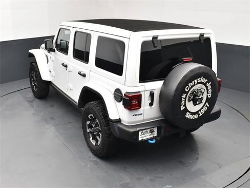 Used 2024 Jeep Wrangler Unlimited Rubicon 4xe image 17