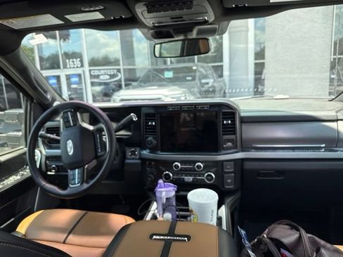 Used 2024 Ford F250 Platinum AWD/4WD image 9