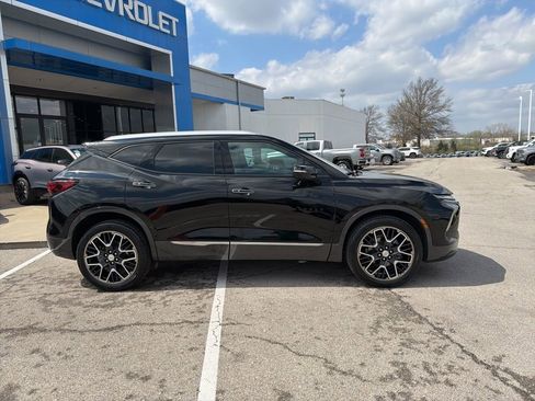 Certified 2023 Chevrolet Blazer Premier w/ Driver Confidence II Package FWD image 2