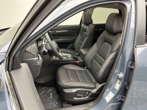 Certified 2025 MAZDA CX-5 Carbon Edition image 8