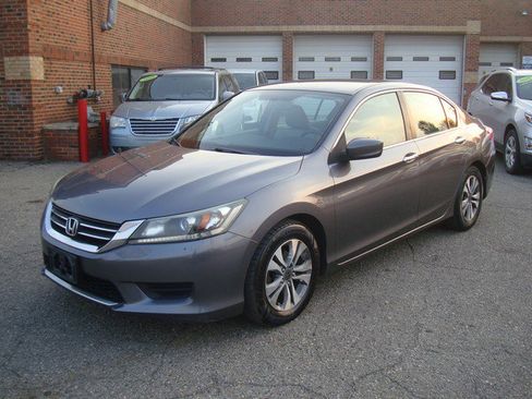 Used 2014 Honda Accord LX image 1