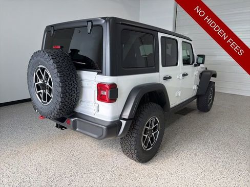 New 2026 Jeep Wrangler Unlimited Rubicon AWD/4WD image 3