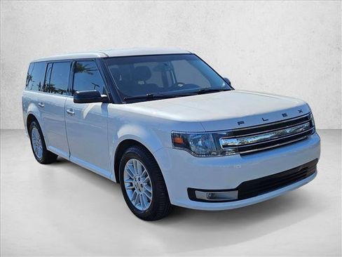 Used 2016 Ford Flex SEL image 3
